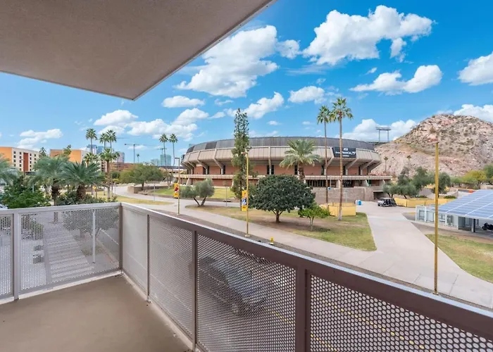 Relax On The Patio—tempe With Stadium Views Tempe