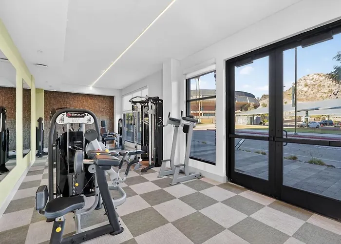 Relax On The Patio—tempe With Stadium Views * Tempe