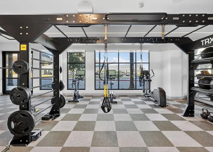 Relax On The Patio—tempe With Stadium Views Apartment
