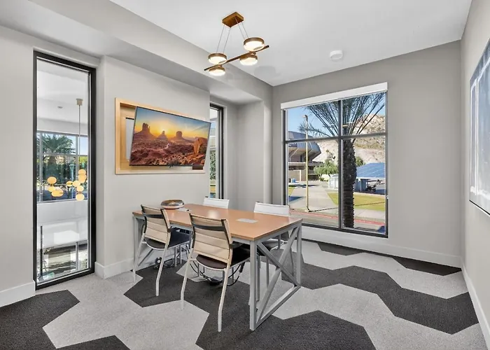 Relax On The Patio—tempe With Stadium Views Tempe