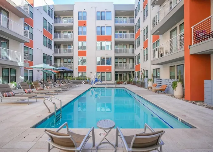 Relax On The Patio—tempe With Stadium Views Apartment